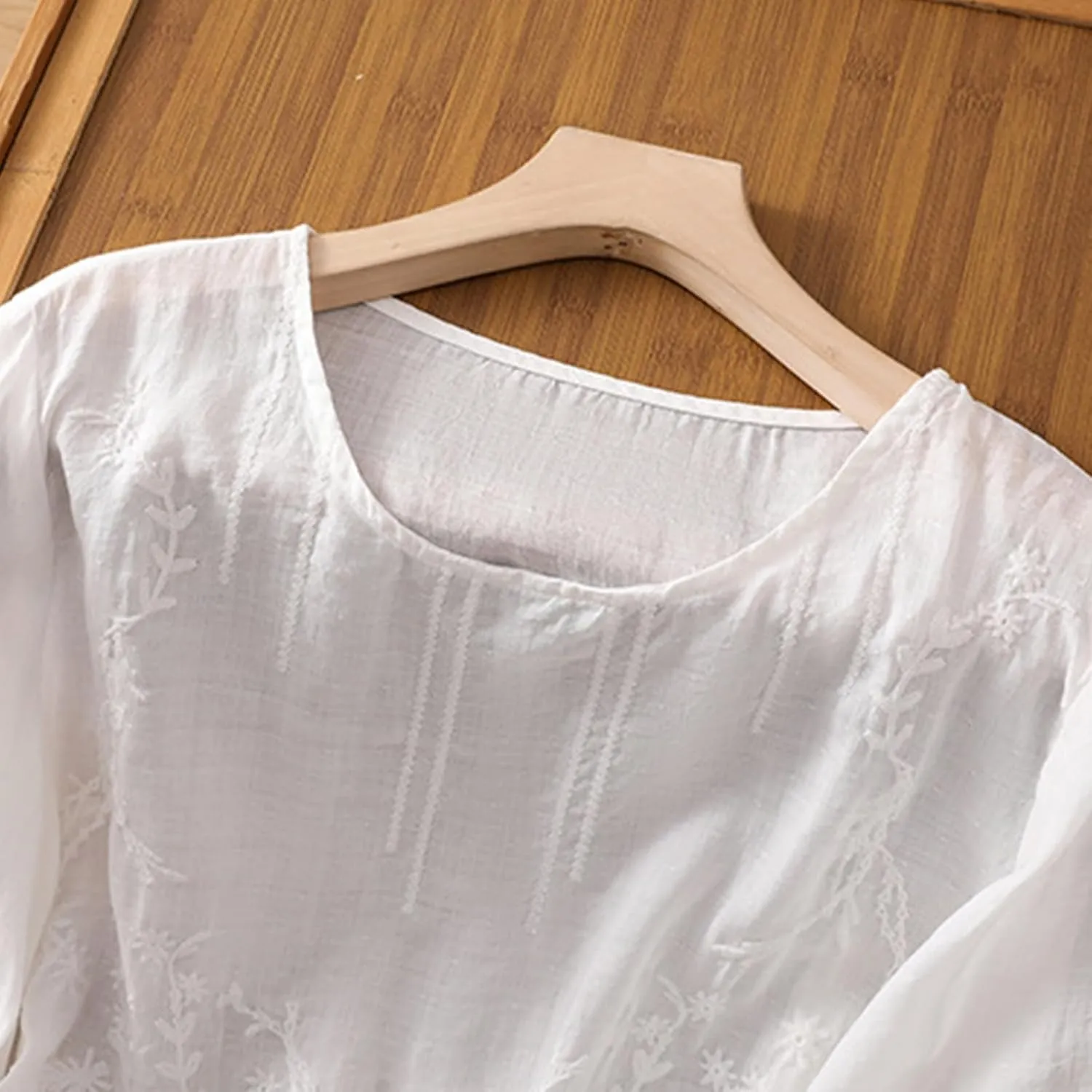 Embroidered Linen Shirts for Women 2025 Summer 3/4 Sleeve Boho Peasant Tops Vintage Crew Neck Blouses Tees Tunics