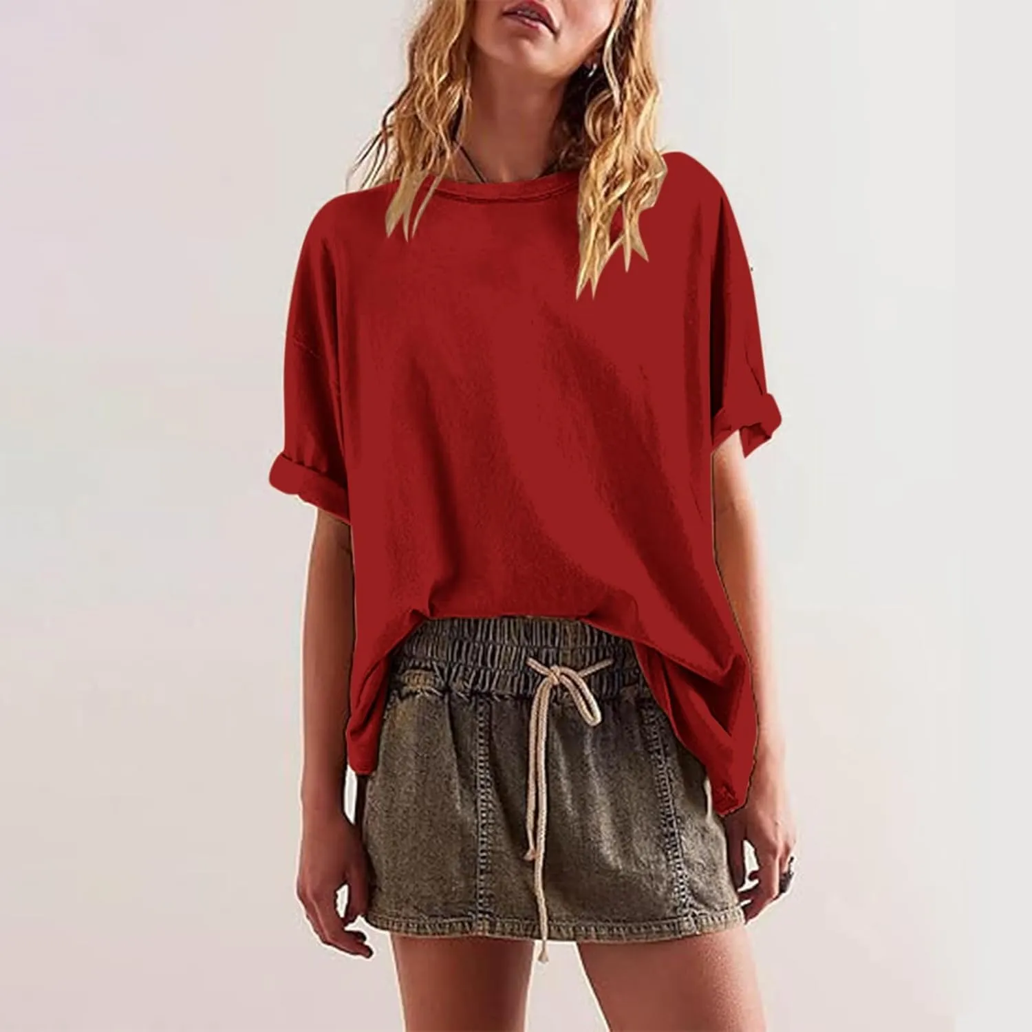 Womens Oversized Fashion Athletic T-Shirts Summer Casual Short Sleeve Crewneck Side Slit Loose Fit Tunic Tops